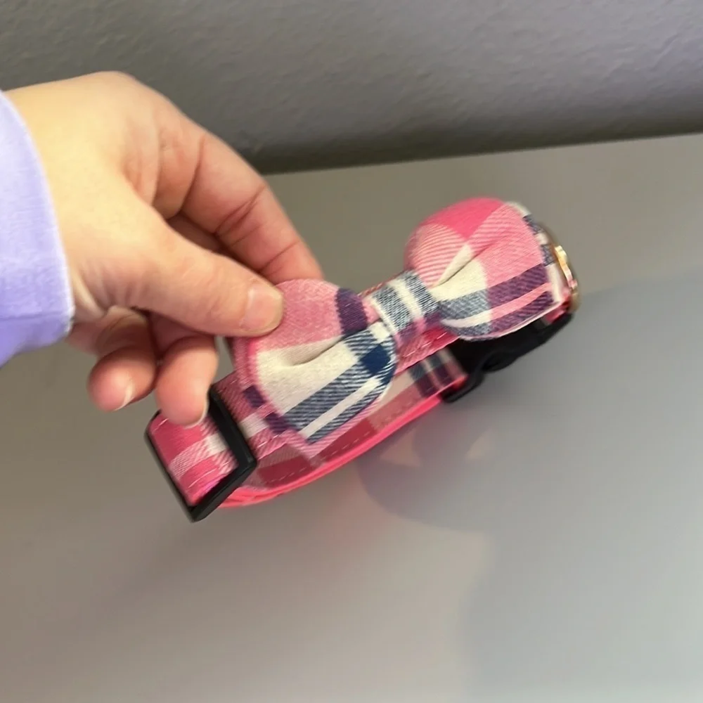 Pink plaid dog collar 1’ wide 22” long